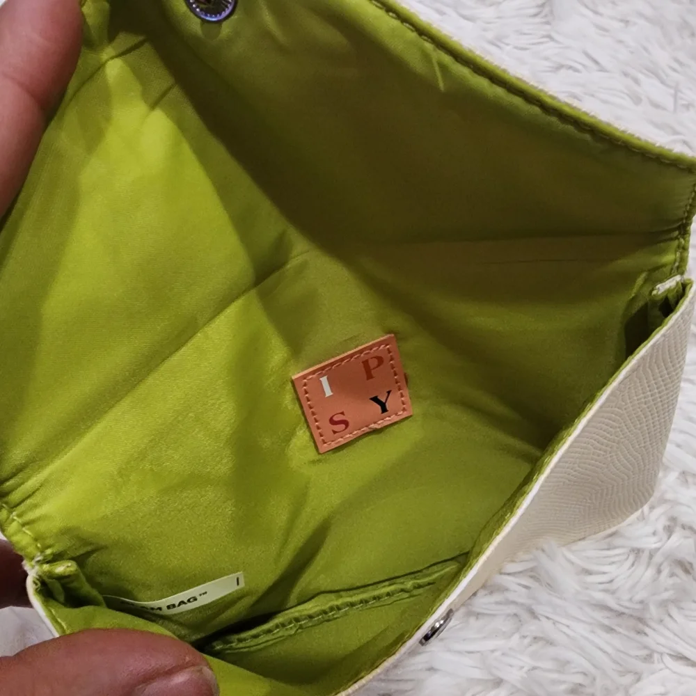 ♠️10/$10♠️ Cute Ipsy Makeup Bag